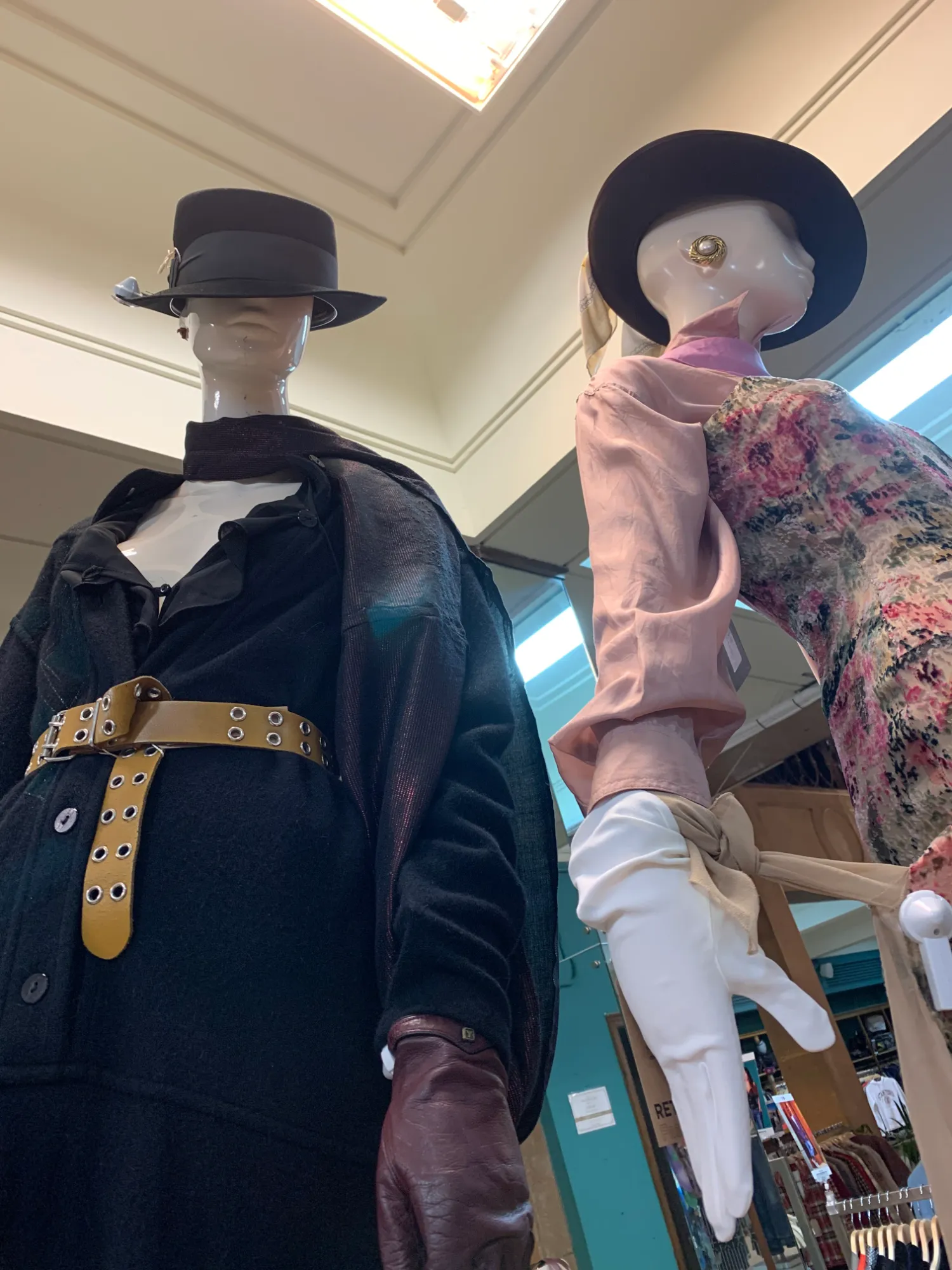 Window dresser